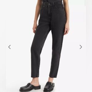 Women's Black Mom 80’s Levi’s jeans